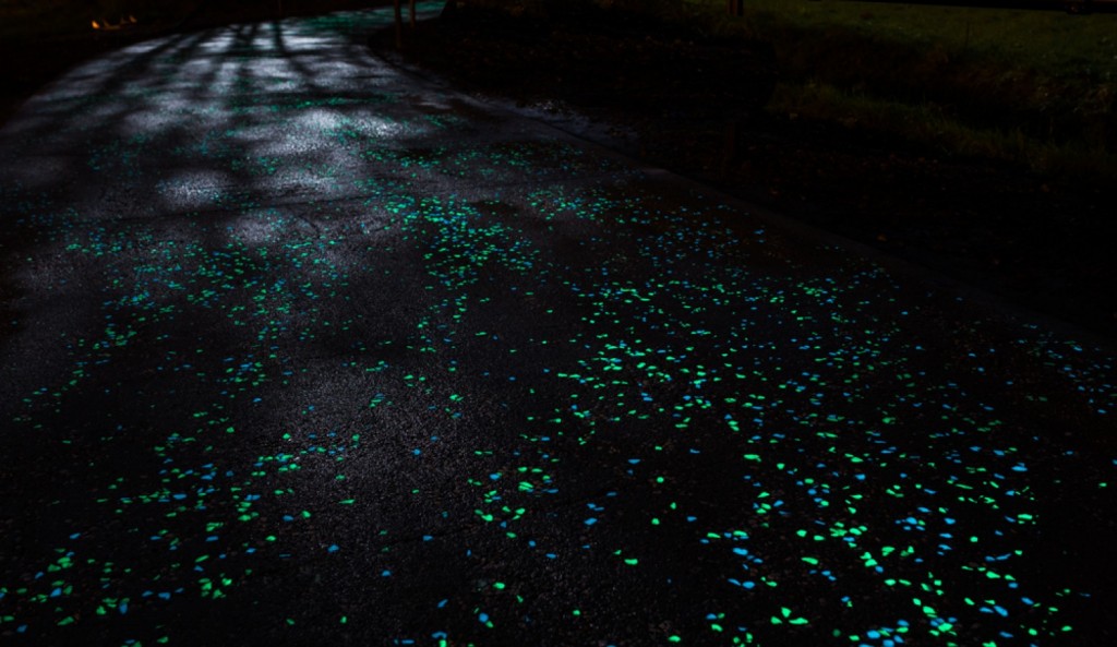 Une Piste Cyclable Phosphorescente aux Pays-Bas - Studio Roosegaarde